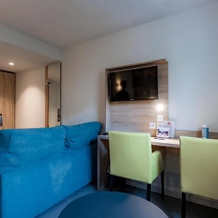 Kyriad - Geneve Hotel