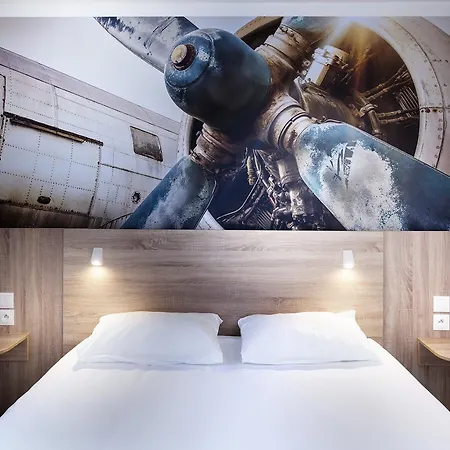 Kyriad - Geneve Hotel