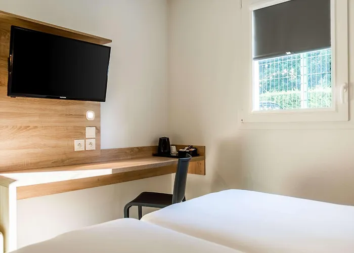 Kyriad - Geneve Otel Annemasse