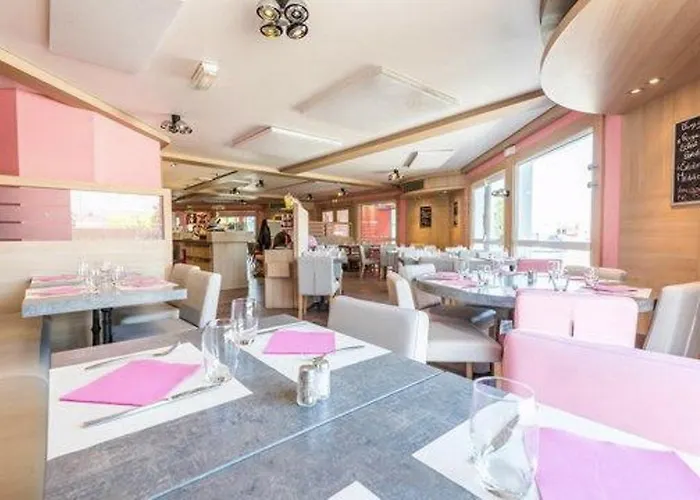 Otel Kyriad - Geneve Annemasse
