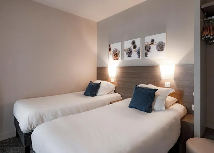 Kyriad - Geneve Otel 3*