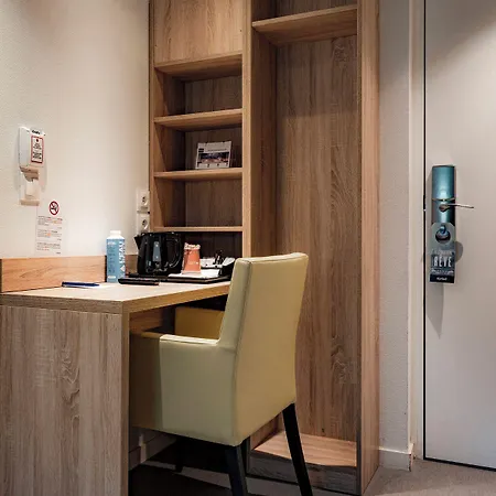Hotel Kyriad - Geneve Annemasse